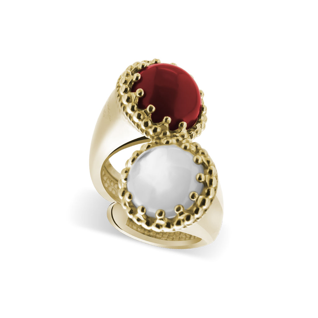 Anello dorato in argento 925 doppio con pietre di corallo rosso e madreperla di Michele Affidato
