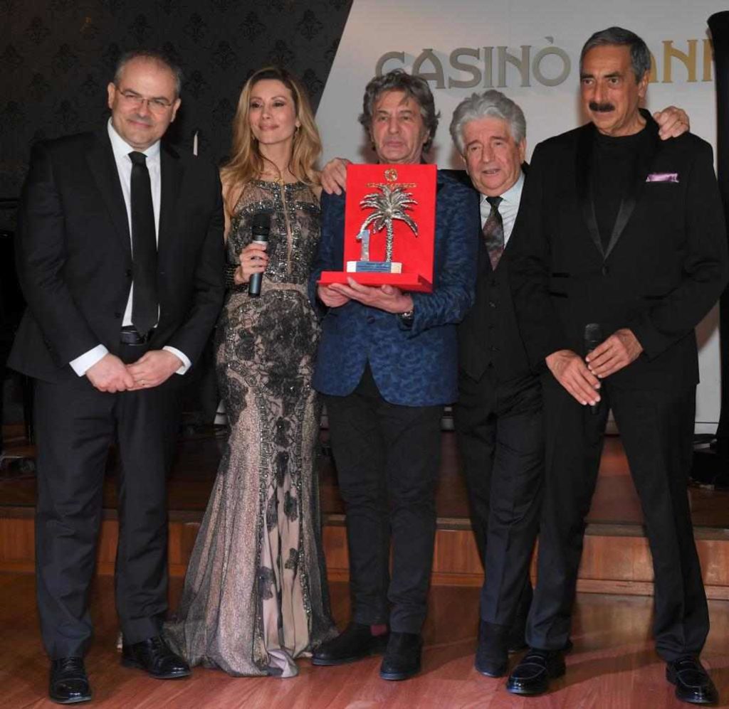 Sanremo: A Fausto Leali il Premio “Numeri Uno - Città di Sanremo” realizzato da Affidato